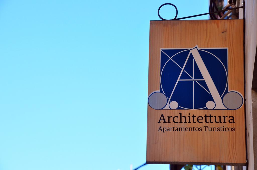 Apartamentos Turísticos Architettura Úbeda Esterno foto